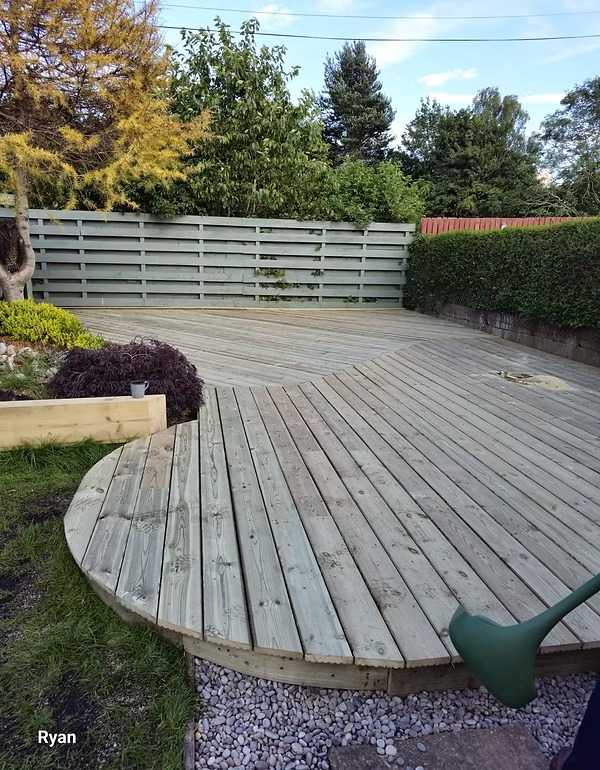 Expert fencing installation Scotland - professional fence contractors